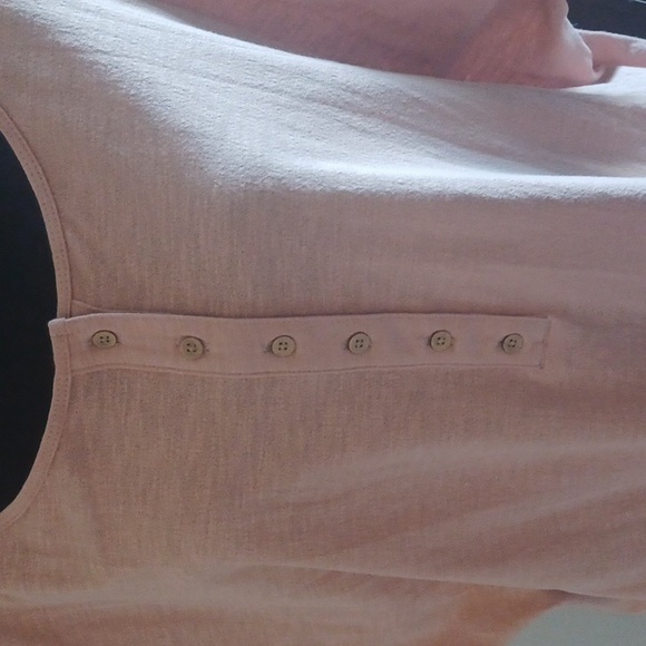 NWT Old Navy women's Henley. XXL Short sleeve. Peach color. Boxy loose fit - Picture 2 of 9